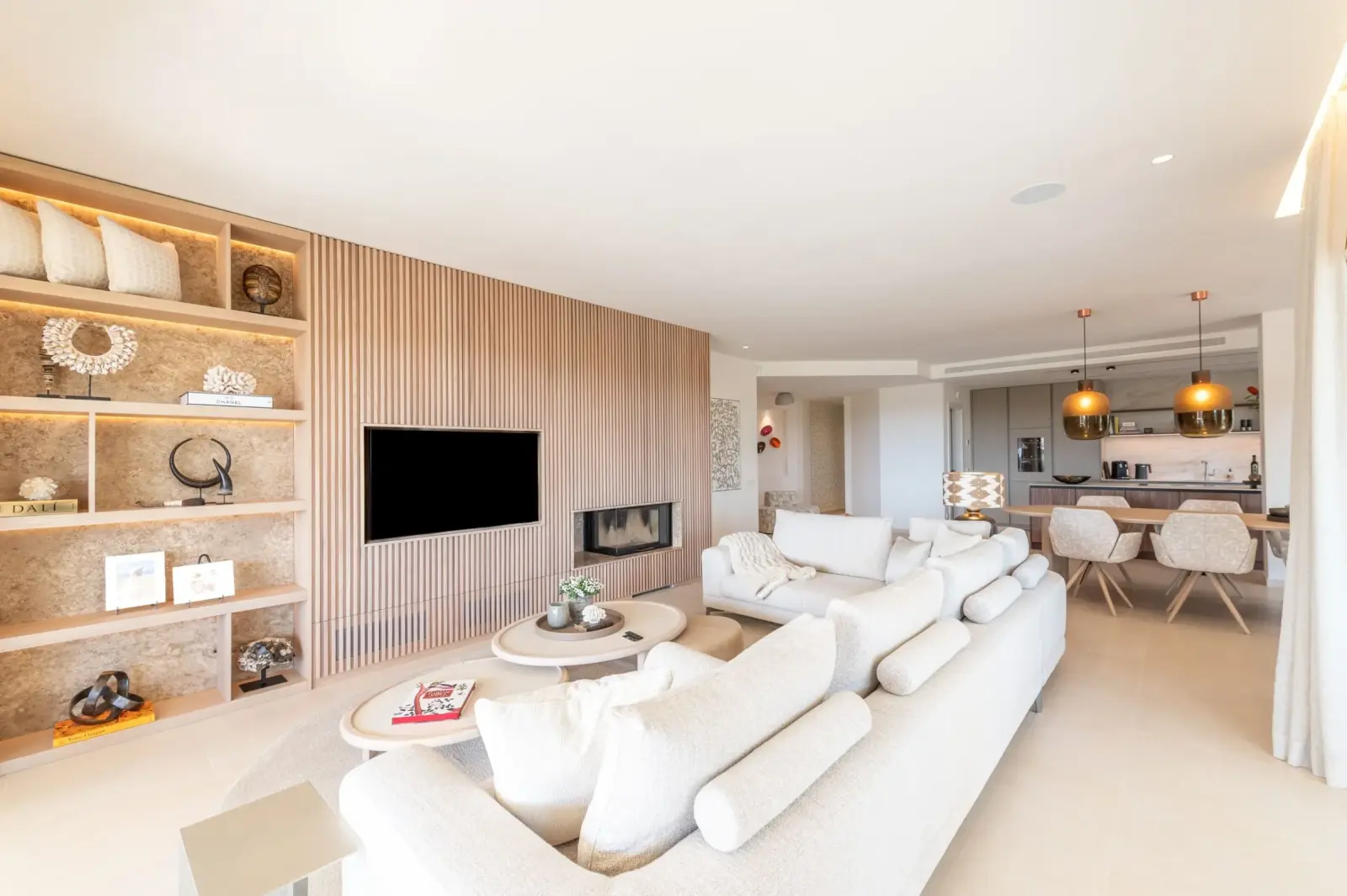 <h3>Rehabilitación de inmuebles</h3>
